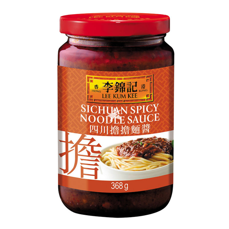 Lee Kum Kee Sichuan krydret nudelsaus LKK Sichuan krydret nudelsaus 368g