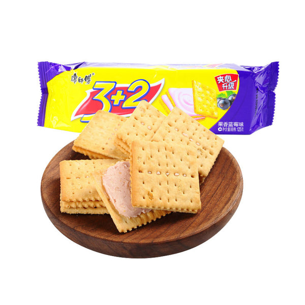 康师傅 3+2苏打夹心饼干蓝莓味 Biscuit With Creme Filling Blueberry Flavour 25g
